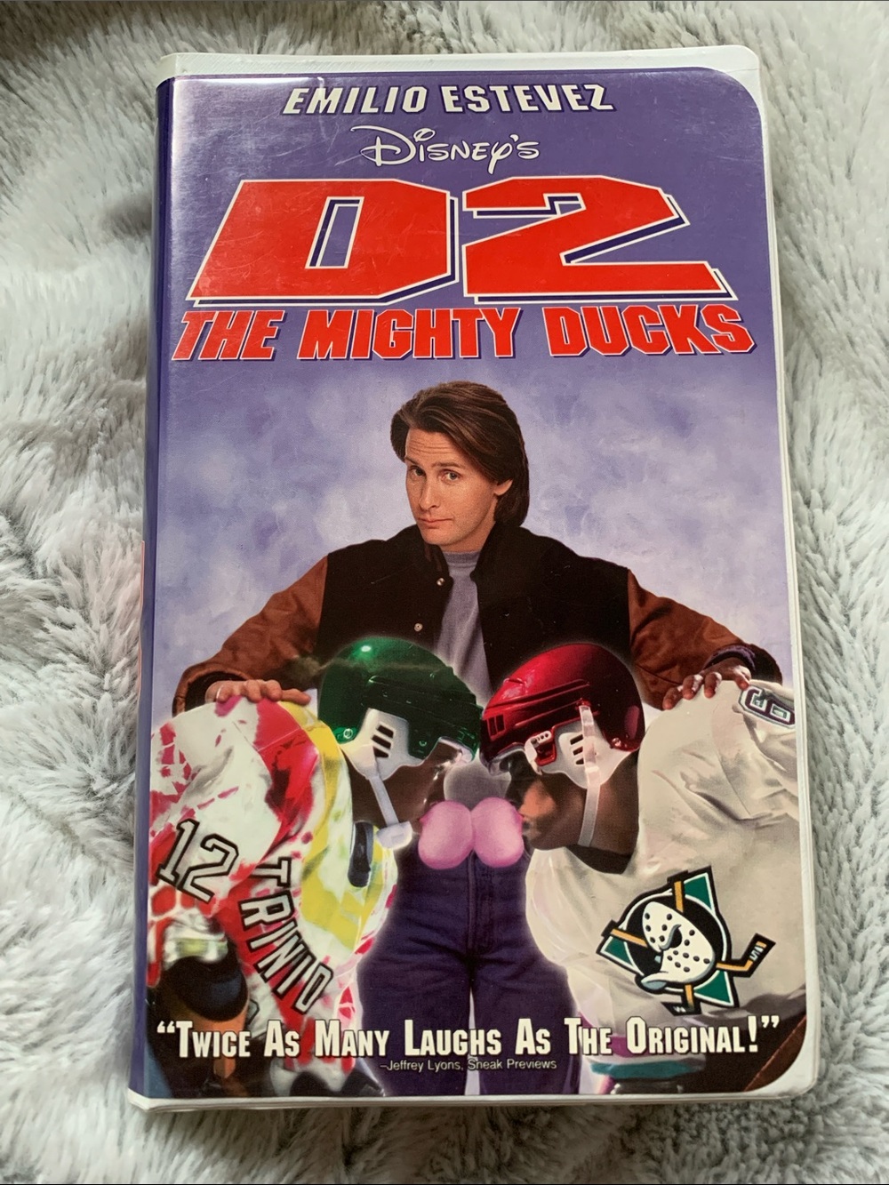 Disney’s D2 The Mighty Ducks VHS PG Walt Disney home video.